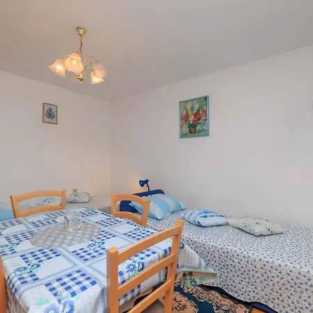 Kata Apartment