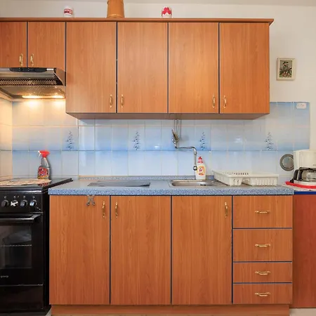 Kata Apartment *