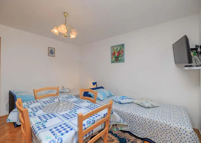 Kata Apartman