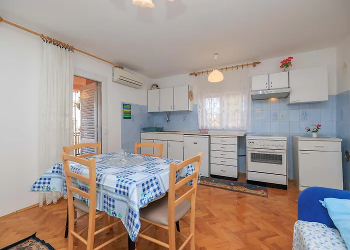 Kata Apartman